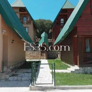 The house with 3 apartments near ski center near Zabljak.