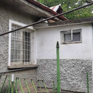 Cozy House near Shumen with 1500m² Land (DA