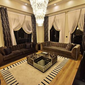 BEAUTİFUL MODERN APARTMENT İN CENTRAL LOCATİON