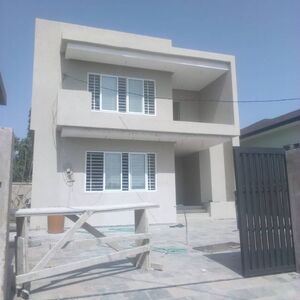 4lBedroom Townhouse@ Abelenkpe