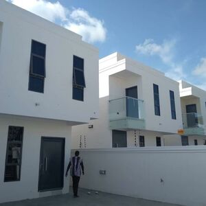 3Bedroom TOWNHOUSE@ EAST LEGON HILL