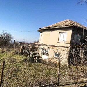 House with 2 bedrooms, 20 min to Varna