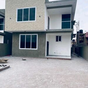 3Bedroom House@ Oyarifa