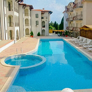 Pool view 1 bedroom apartment in The Old House, Sveti Vlas