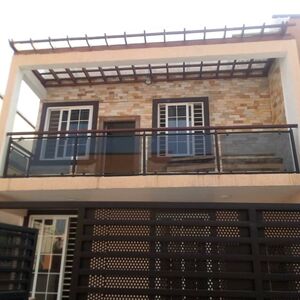3Bedroom house@ East Airport