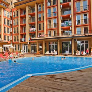 Sunny View Central” – Stylish apartments in a holiday comple