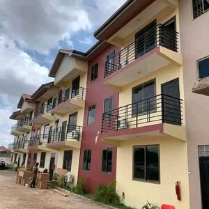 1bedroom apartment@ Botwe