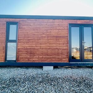 TINY HOUSE container mobile home (Guest house / Airbnb)