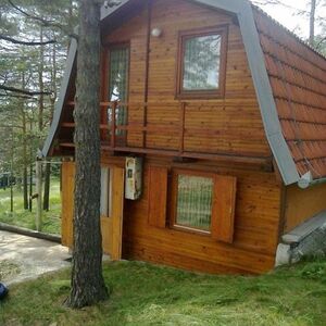 I am selling a cottage in Divcibare, Serbia