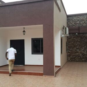 3Bedroom House@ Oyarifa/+233243321202