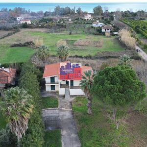 NIKOLAIKA, DIAKOPTOU, Detached house