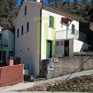 Town house in Rio de Mel, Central Portugal