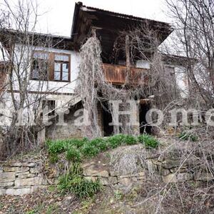 Renovation in mountain village close to Veliko Tarnovo