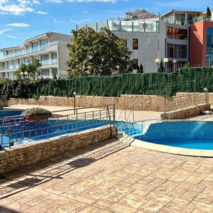 50 m. to the Beach! Townhouse with 2-beds, 2-baths and Pool 