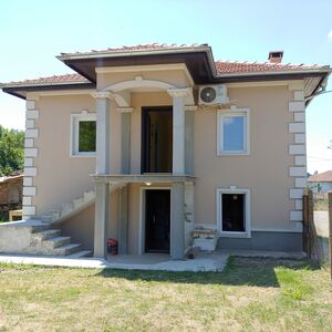 Renovated 2-bedroom house near the Turkish border, Burgas re