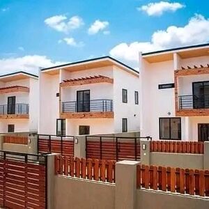 3Bedroom Townhouse@ oyarifa/+233243321202