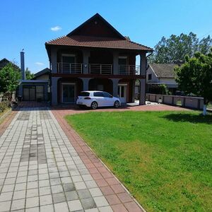 I am selling a house on the main road Loznica-Sabac, Serbia