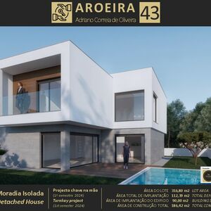 Brand new detached house located in Aroeira, Portugal