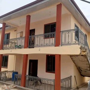 3Bedroom Apartment@ Pantang/+233243321202