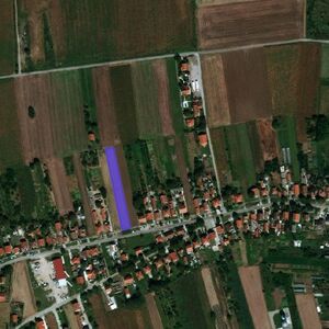 I am selling a plot in Dobanovci, Belgrade