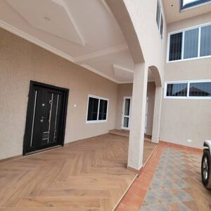 2Bedroom Apartmebt@ Spintex/+233243321202