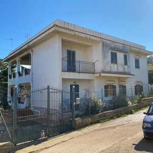 sh 744 villa, Trabia, Sicily