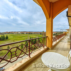 Large two room apartment with sea view in Golf & Spa complex