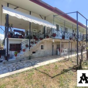 2 Floor House with big garden near the sea in Evoia Island, 