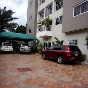 Fully Furnished 2Bedroom apartment@ringway/+233243321202*##2