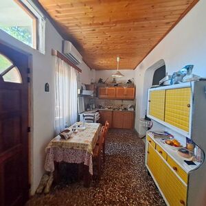 Detached House 186 sqm,  €70.000