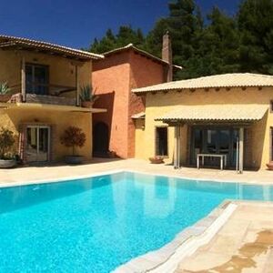 Villa 460 sqm,  €900.000