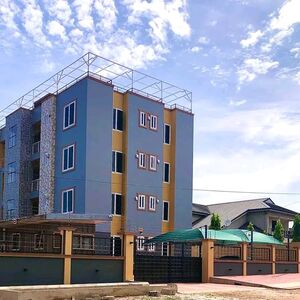 Executive 2Bedroom apartment@ North zlegon