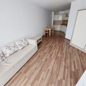 WELL-FURNISHED STUDIO 500 M FROM THE BEACH! 