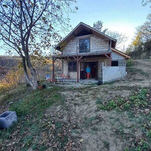 Weekend house in Stari Slankamen, view of the Danube