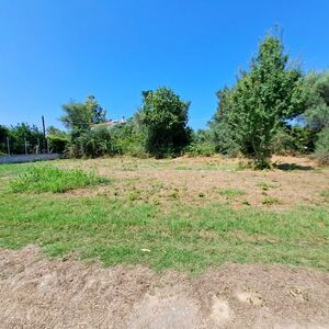 Plot 500sqm, €32.000