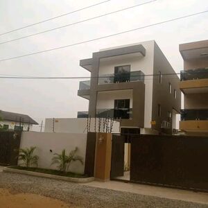 Ultra Modern 4Bedroom House@ East legon/+233243321202