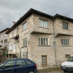 3-store stone House, solid construction, near Ski resorts of