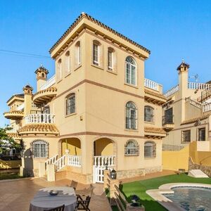Property in Spain. Villa Orihuela Costa ,Costa Blanca,Spain