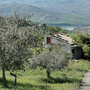 Panoramic house and land in Sicily - Pendino Alessandria