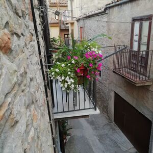 sh 765 town house, Caccamo, Sicily