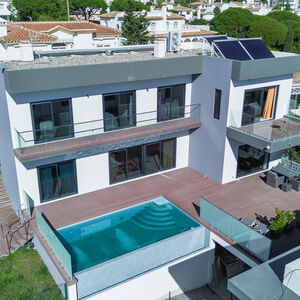 Immaculate Spacious Bright Villa in Calahonda, Mijas Costa