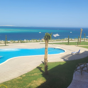 Apartment two bedrooms 163m seaview private beach, Hurghada