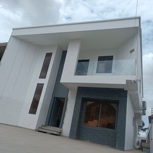 LUXUROUS 4 BEDROOM HOUSE@ BOTWE/+233243321202