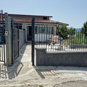 sh 770, villa, Caccamo, Sicily