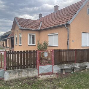 House in Bogatica near the thermal riviera