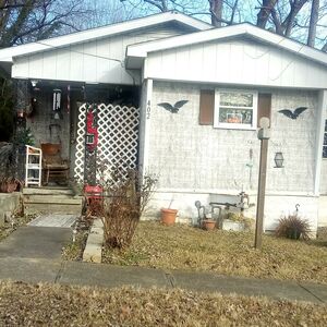3 bed 1 bath home for sale 