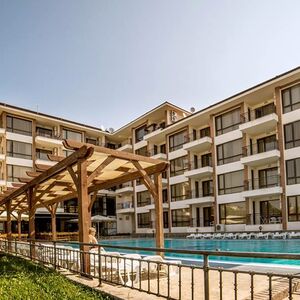 Big apartment with 1 bedroom and Sea View, Macon Residence