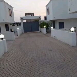 3Bedroom townhoise@ botwe