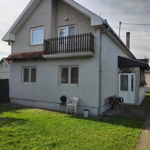 I am selling a house in Belgrade-Batajnica