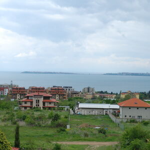 Two bedroom apartment with sea view
